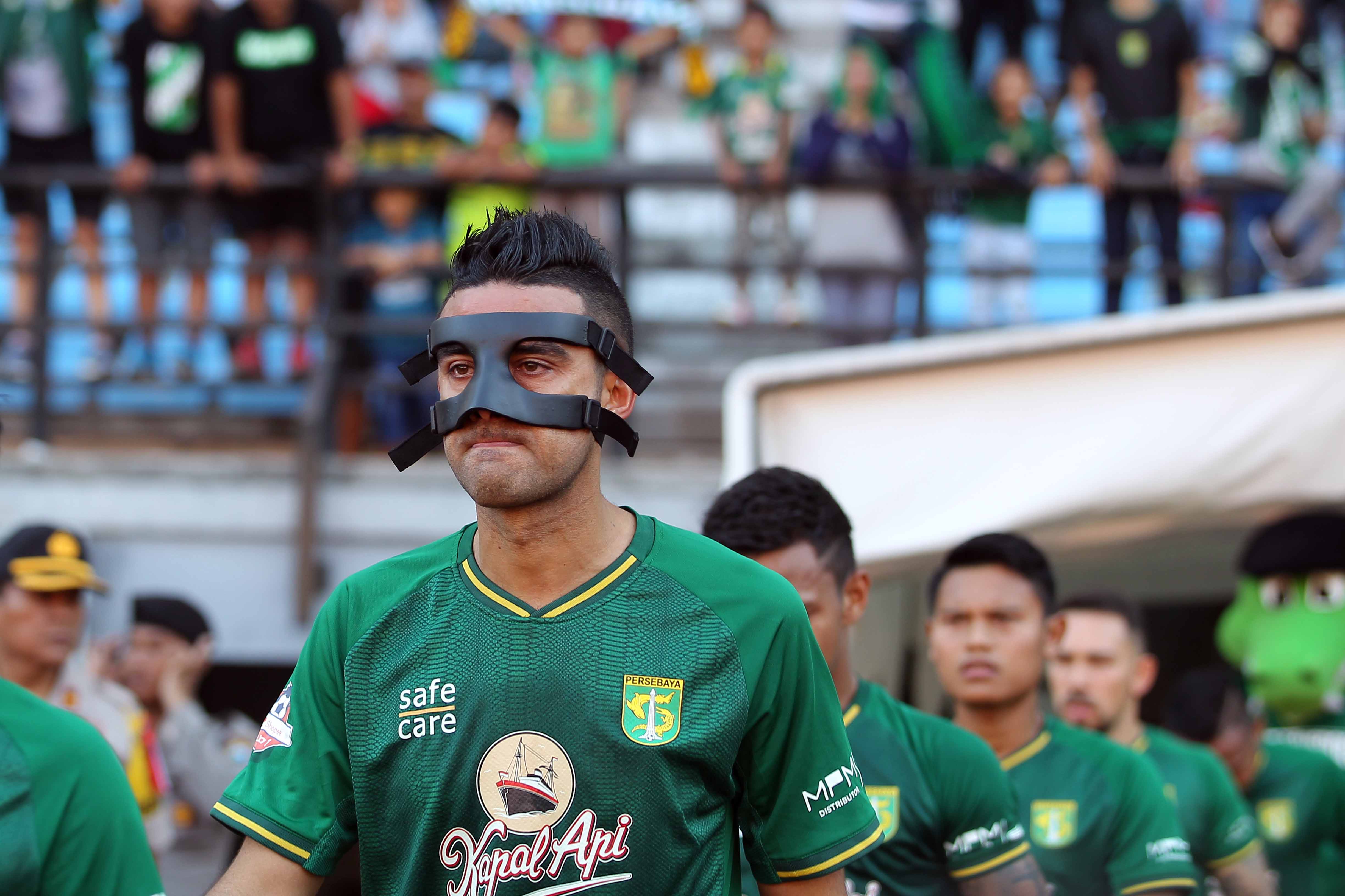 Otavio Dutra Bagi Pengalaman Duel Udara Dengan Masker